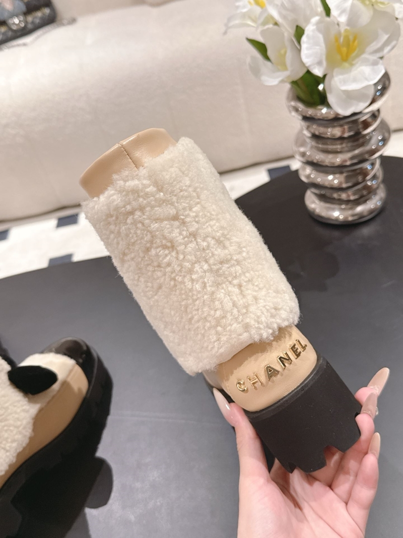 Ch**el boots